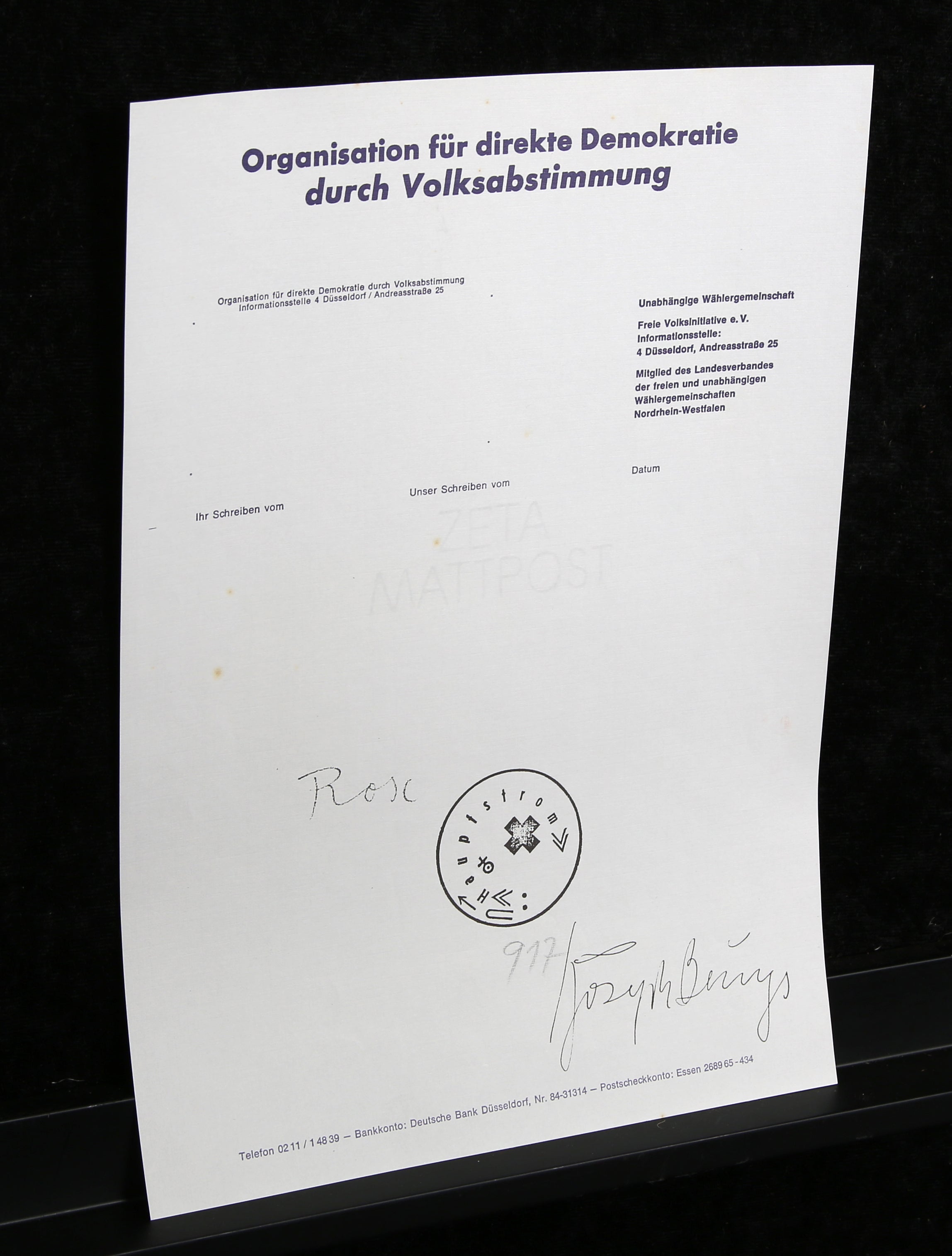 Beuys, Joseph - Organisation für direkte Demokratie durch [...] - handsigniert?
